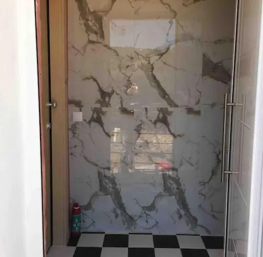 κομψό πέτρινο για ζευγάρια - Iv ハニア